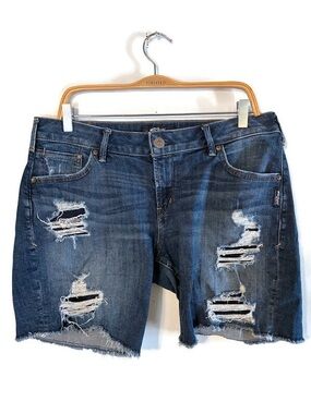 Silver Jeans Sam Bermuda Distressed Denim Jean Shorts Women’s size 31 12